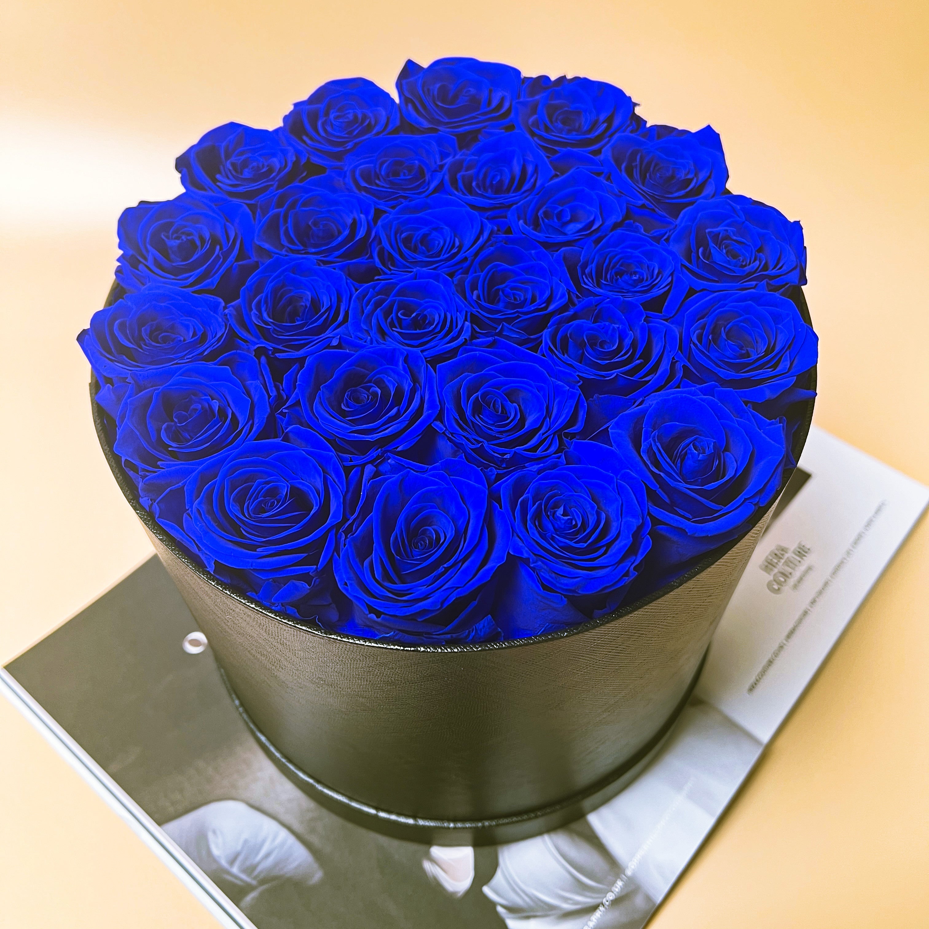 Preserved Roses Box – Round – Blue –  26 Roses