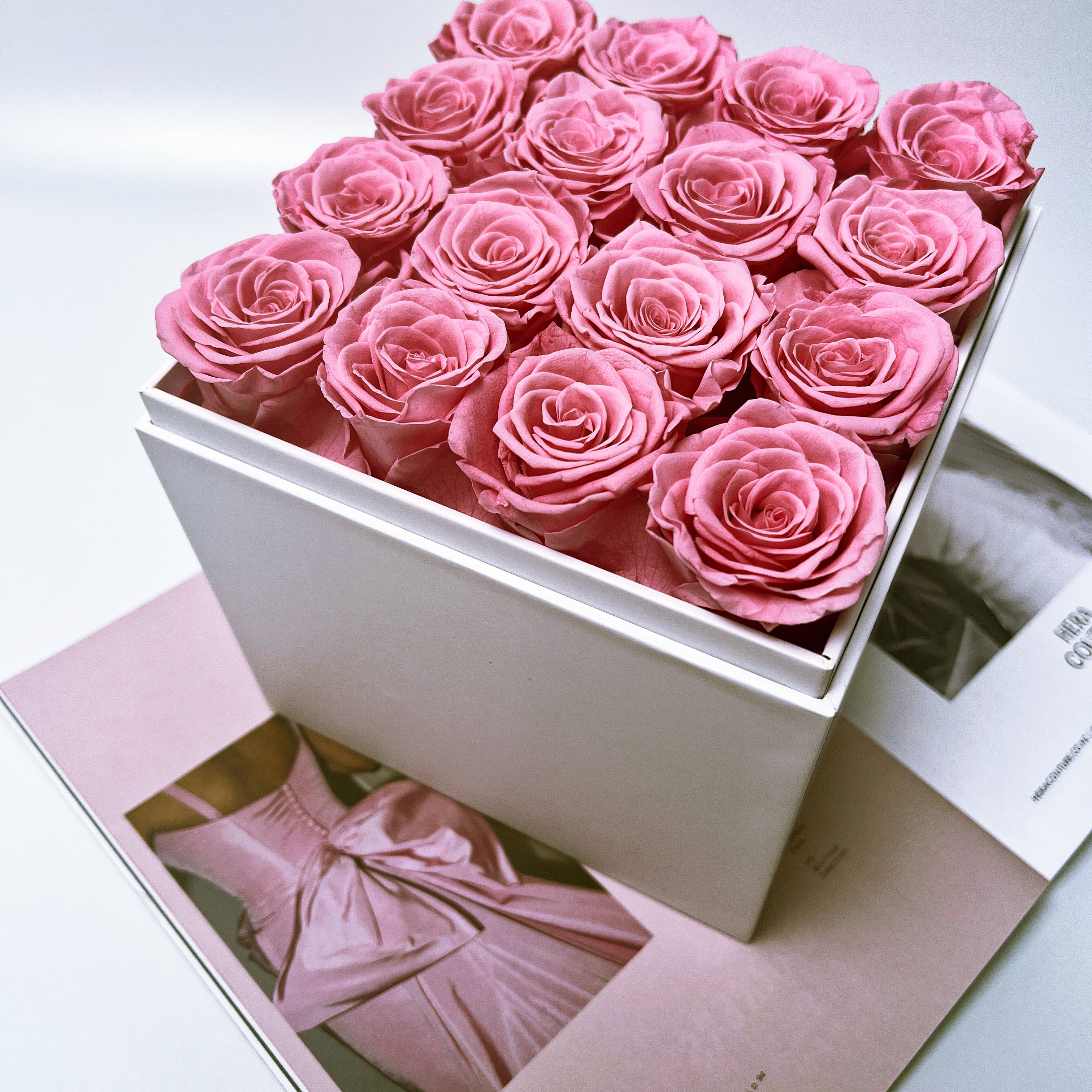 Preserved Roses Box Acrylic Cover – Square – Pink – 16 Roses