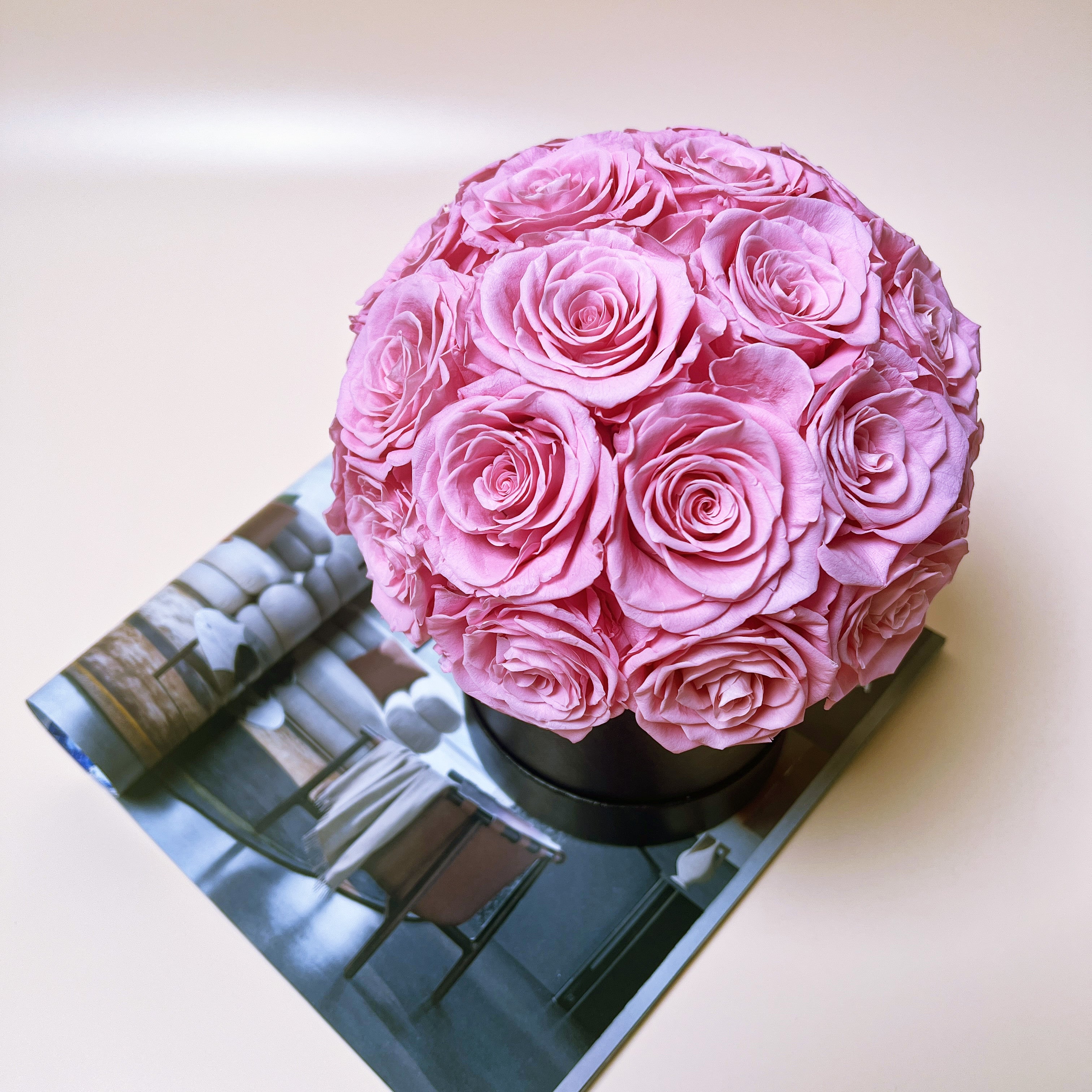 Preserved Roses Box - Round Dome - Pink - 24 Roses